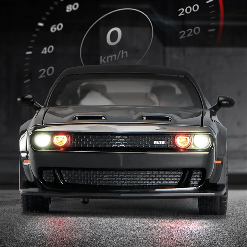 1:32 Dodge Challenger SRT Liga Musle Modelo de Carro Diecasts Metal de Carro esportivo do Modelo de Simulação de Som Luz Coleção de Brinquedos de Presente