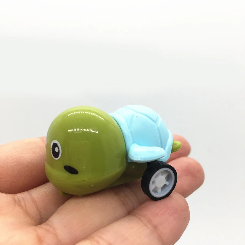 5PCS Mini Recuo de Tartaruga Bonito Plástico Animais dos desenhos animados de Inércia Puxar de Volta Modelo de Carro Engraçado para Crianças Mini Brinquedo de Menino E de Menina de Presente
