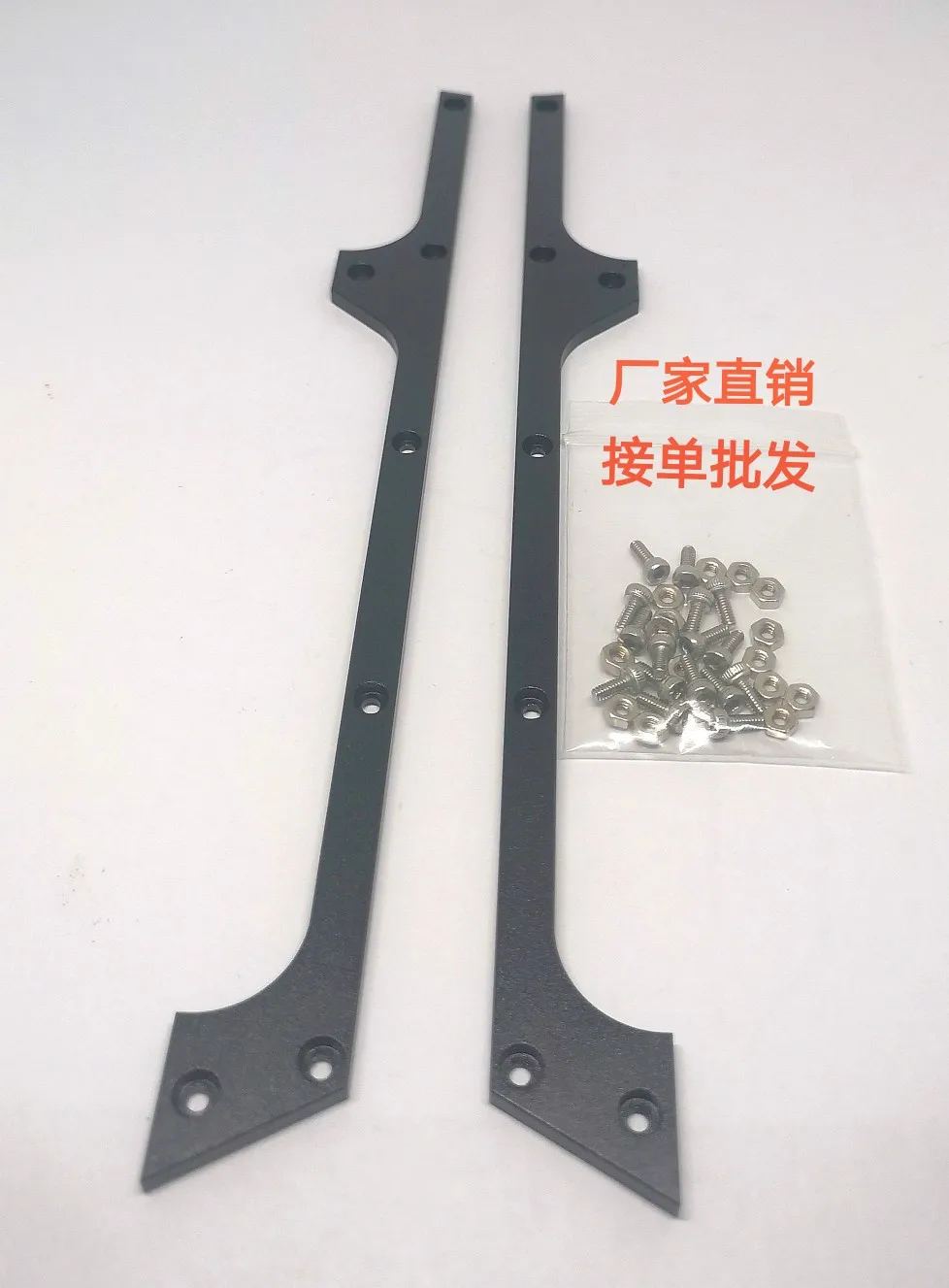 Laterais em alumínio Rodeado body kit Para Yikong 1/8 YIKONG YK4082 brinquedo de rc peças